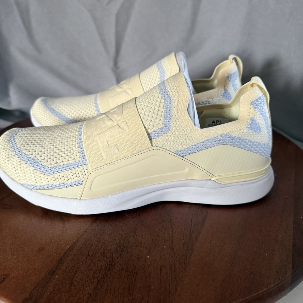 Athletic Propulsion Labs APL TechLoom Bliss Women's Size 11 Comfort Shoe Vanilla - Picture 2 of 14